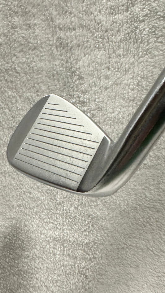 DGW 1820 Irons 4i - PW